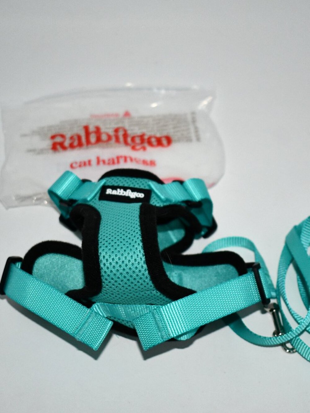 rabbitgoo Cat Harness & Leash Set, Small, Green, Step-In, Escape Proof, Reflecti